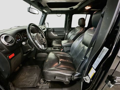 Used 2017 Jeep Wrangler Unlimited Rubicon AWD/4WD image 13
