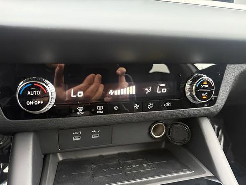 New 2026 Mitsubishi Outlander ES image 19