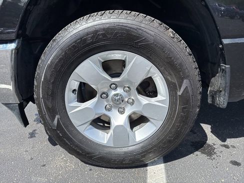 Used 2022 RAM 1500 Big Horn image 10