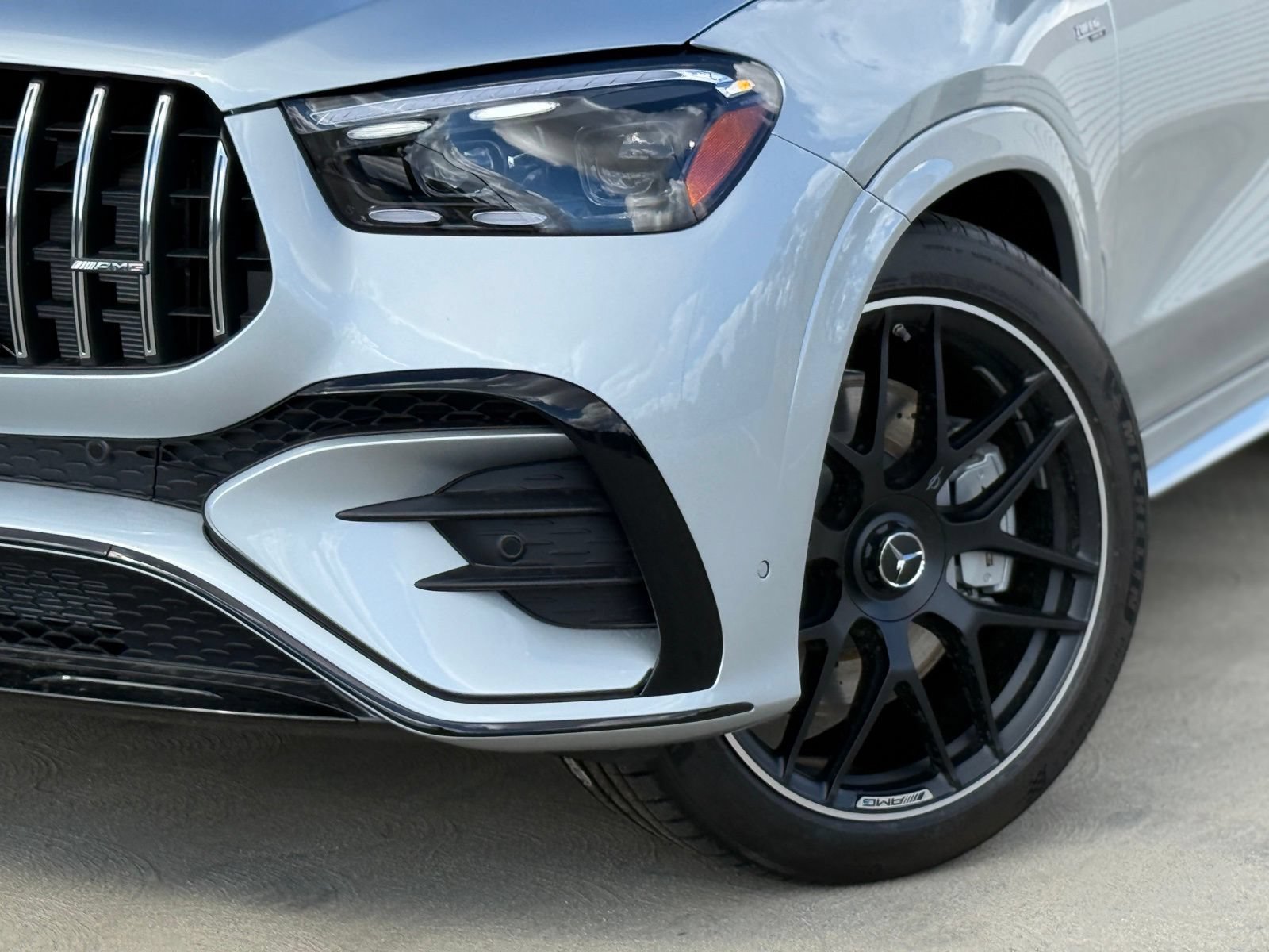 New 2026 Mercedes-Benz GLE 53 AMG 4MATIC image 4