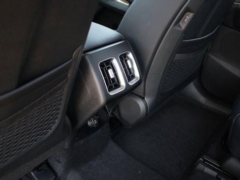 New 2026 Kia Sorento EX AWD/4WD image 17