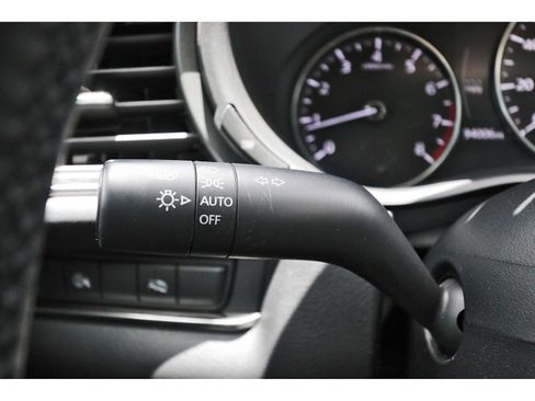 Used 2024 MAZDA CX-30 AWD 2.5 S w/ Preferred Package image 16