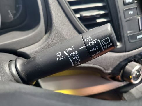 Used 2016 Honda CR-V LX image 27