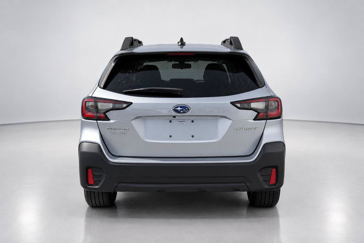 Used 2022 Subaru Outback Premium AWD/4WD image 6