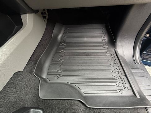 Used 2017 Ford F350 XLT AWD/4WD image 40