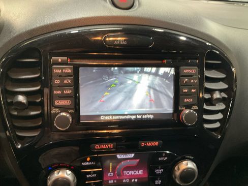 Used 2014 Nissan Juke SV w/ Navigation Package AWD/4WD image 27