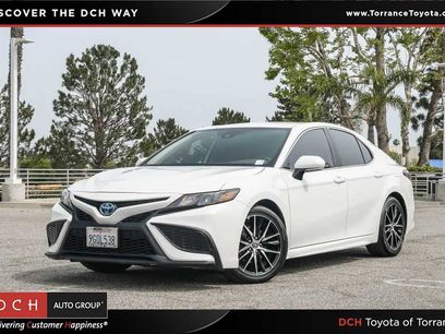 Used 2023 Toyota Camry SE w/ Cold Weather Package