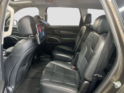 Used 2022 Kia Telluride EX w/ EX Premium Package image 26