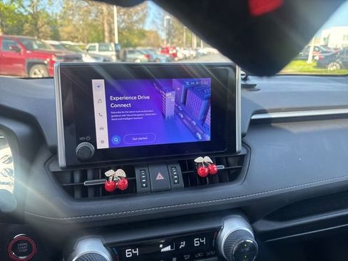 Used 2023 Toyota RAV4 XLE Premium AWD/4WD image 7