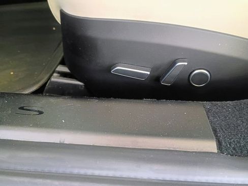 Used 2021 Tesla Model S Long Range AWD/4WD image 26