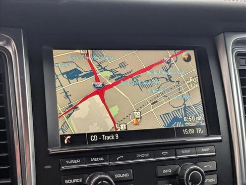 Used 2016 Porsche Macan Turbo image 14