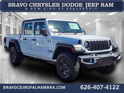New 2026 Jeep Gladiator Sport AWD/4WD image 1