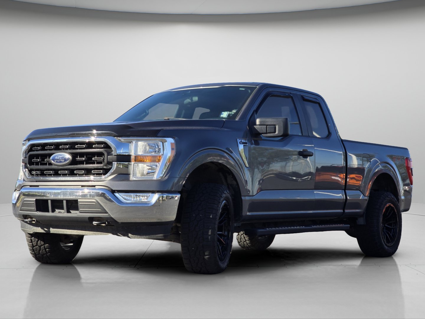 Used 2021 Ford F150 XLT w/ Trailer Tow Package AWD/4WD image 22