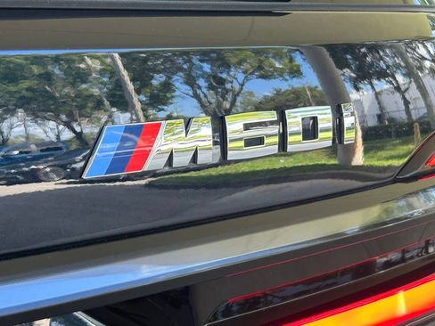 Used 2026 BMW X7 M60i AWD/4WD image 19