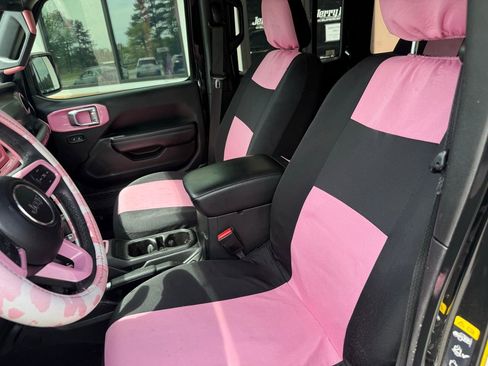 Used 2021 Jeep Wrangler Unlimited Sport image 3