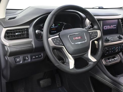 Used 2023 GMC Acadia Denali w/ Denali Ultimate Package AWD/4WD image 11