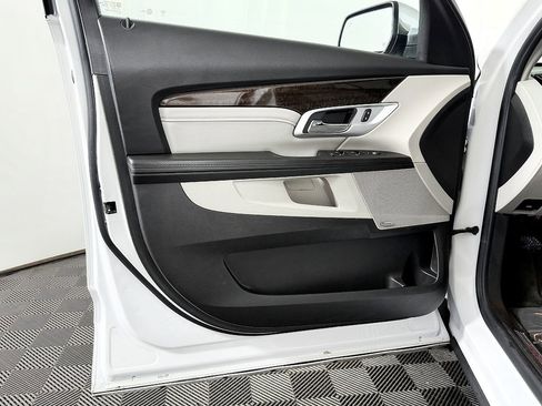 Used 2017 GMC Terrain Denali image 27