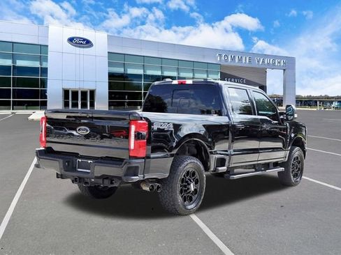 Used 2024 Ford F250 Lariat w/ Lariat Ultimate Package AWD/4WD image 4