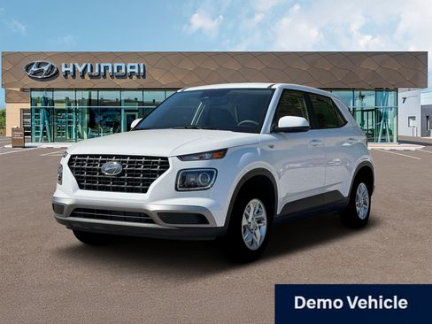 New 2026 Hyundai Venue SE FWD image 1