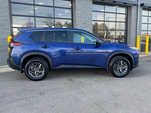 Used 2021 Nissan Rogue S image 47