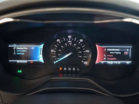 Used 2020 Ford Fusion SE FWD image 31