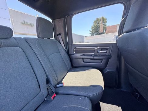 Certified 2024 RAM 2500 Big Horn w/ Sport Appearance Package AWD/4WD image 22