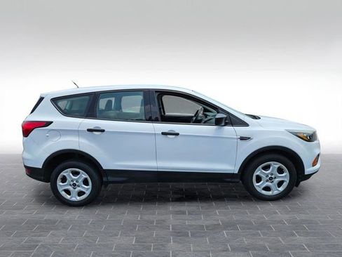 Used 2019 Ford Escape S FWD image 4