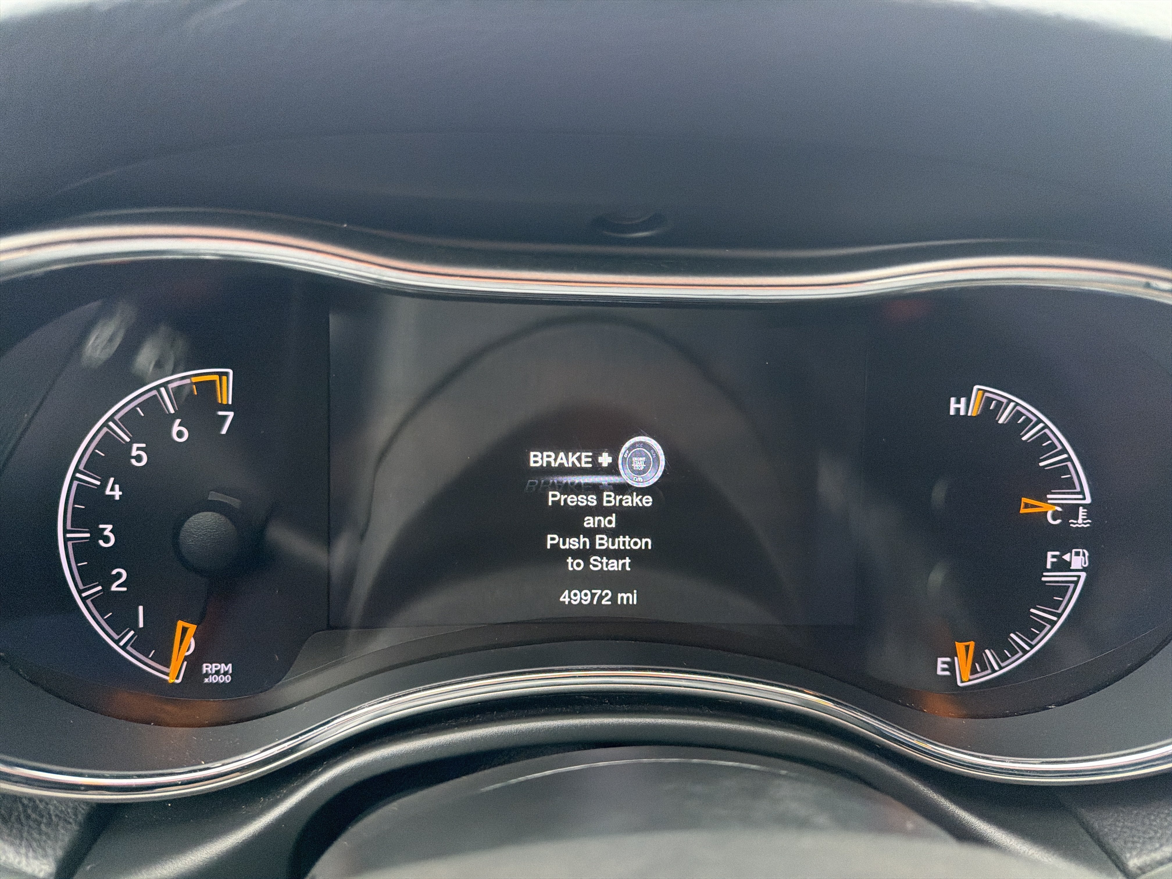Used 2020 Jeep Grand Cherokee Laredo AWD/4WD image 17