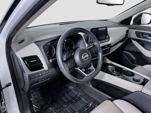 Used 2023 Nissan Rogue SL AWD/4WD image 8