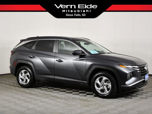 Used 2024 Hyundai Tucson SEL AWD/4WD image 1