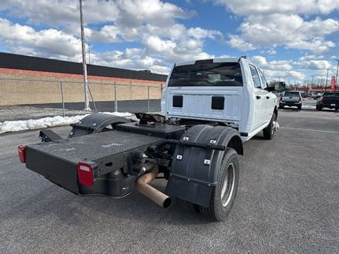 Used 2022 RAM 3500 Tradesman image 6