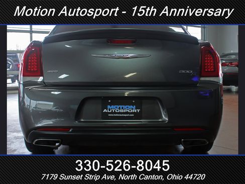 Used 2017 Chrysler 300 S w/ S Model Appearance Package image 9