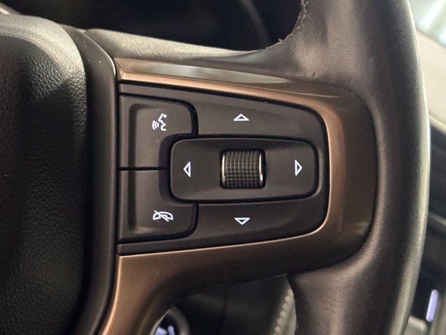 Used 2023 Chevrolet Suburban High Country w/ Advanced Technology Package AWD/4WD image 17