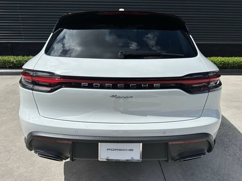 New 2026 Porsche Macan AWD/4WD image 12
