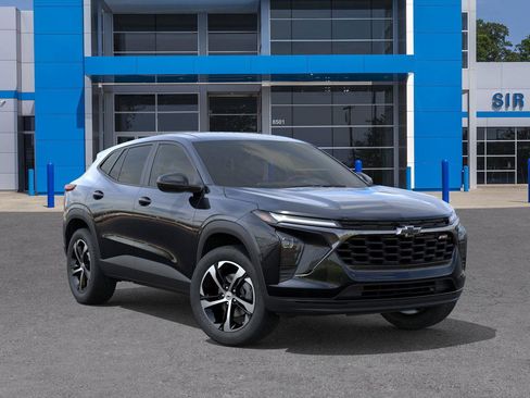 New 2026 Chevrolet Trax RS image 7