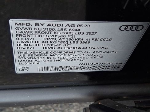 Used 2023 Audi SQ7 Prestige w/ Sport Package image 26