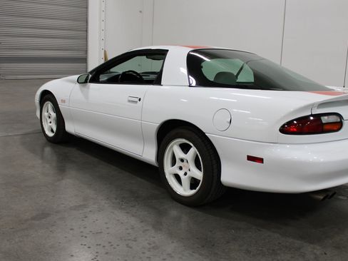 Used 1997 Chevrolet Camaro SS w/ SS Alteration Pkg RWD image 14
