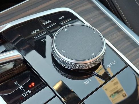 Certified 2025 BMW X5 xDrive40i w/ Premium Package image 18