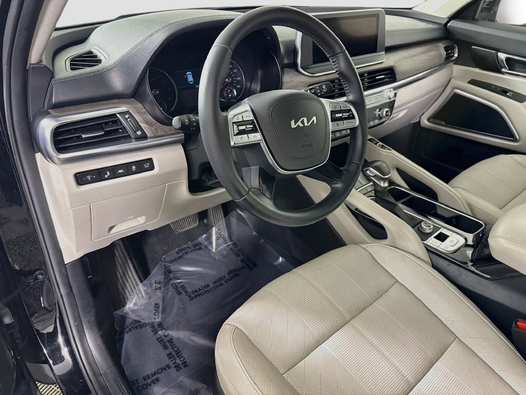 Used 2022 Kia Telluride EX FWD image 19