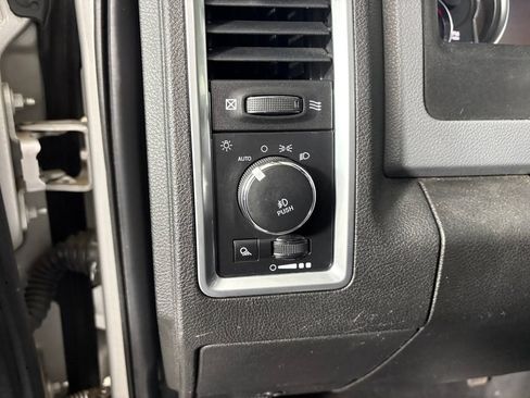Used 2019 RAM 1500 Big Horn w/ Rambox Value Package AWD/4WD image 13