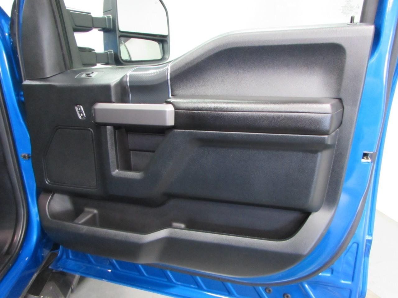 Certified 2019 Ford F150 XLT w/ Equipment Group 302A Luxury AWD/4WD image 16