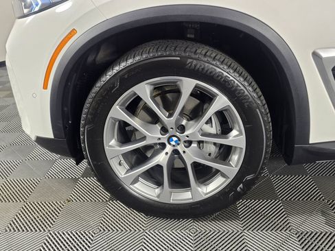 Used 2026 BMW X5 xDrive40i AWD/4WD image 11