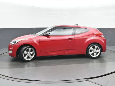 Used 2014 Hyundai Veloster w/ Style Package 02 FWD image 6