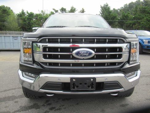 Used 2023 Ford F150 Lariat w/ Trailer Tow Package AWD/4WD image 2
