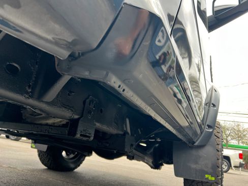 Used 2015 RAM 3500 Tradesman w/ Chrome Appearance Group image 5