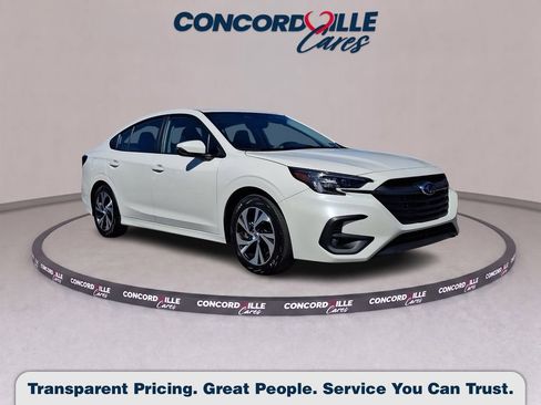 Certified 2025 Subaru Legacy Premium w/ Popular Package #1A AWD/4WD image 1