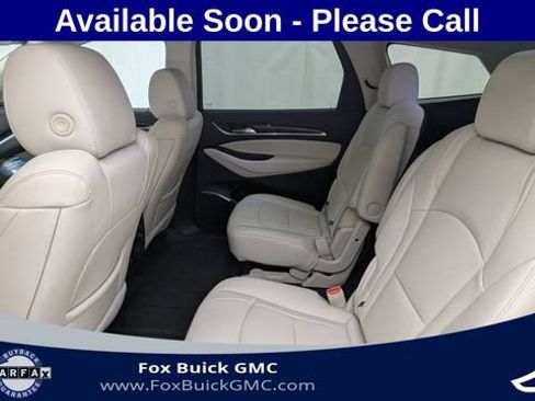 Used 2024 Buick Enclave Essence w/ Sound and Sites Package AWD/4WD image 31