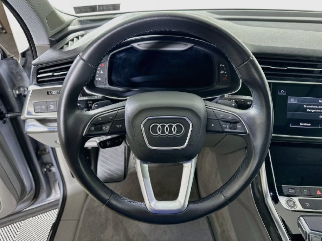 Used 2022 Audi Q7 3.0T Premium Plus AWD/4WD image 12