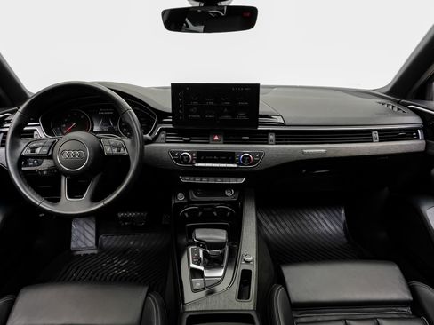 Used 2023 Audi A4 2.0T Premium w/ Convenience Package image 19