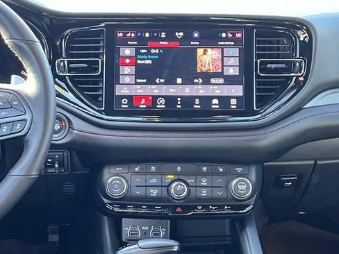 Used 2023 Dodge Durango R/T w/ Tow 'N Go Package AWD/4WD image 15